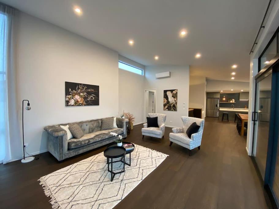 Vila Luxury Escape In Cbd - Walking Distance To Town Tauranga Exteriér fotografie